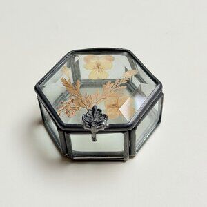Glass Trinket Jewelry Box With Pressed Flowers in Lid Gift Decor Cottage